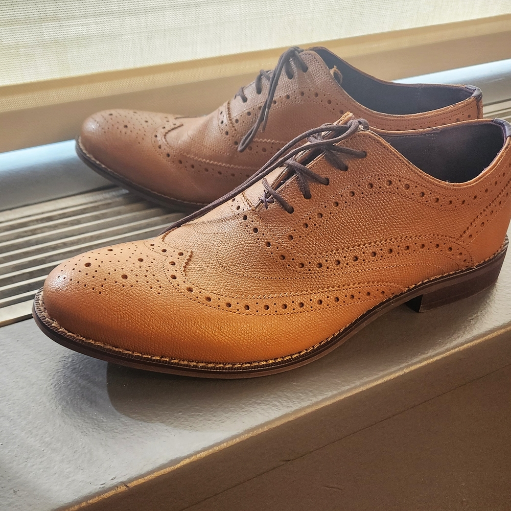 Men's Tan Leather Brogue Shoes
